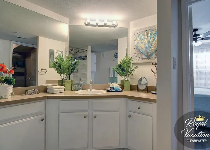 Royal Dream At Avalon Clearwater - Pool & Free Parking - 10 Min Drive To Clearwater Apartment *
